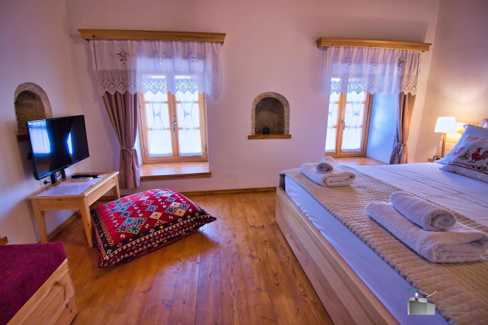 Gjirokastër Argyropolis Boutique Hotel מראה חיצוני תמונה
