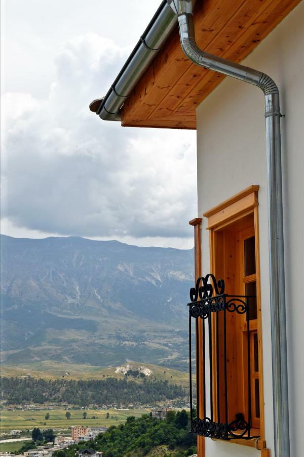 Gjirokastër Argyropolis Boutique Hotel מראה חיצוני תמונה